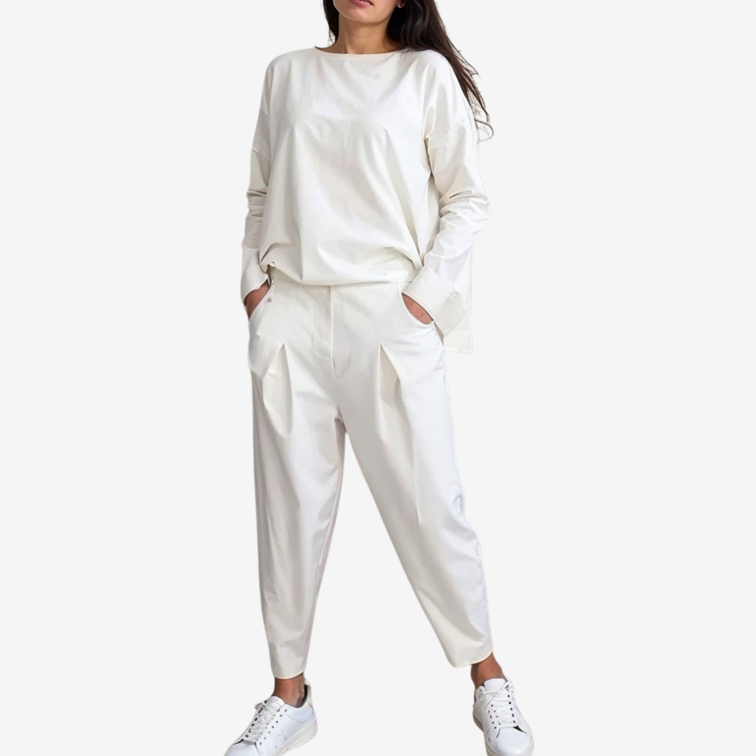 Léonie™ 2-Piece Relaxation Set