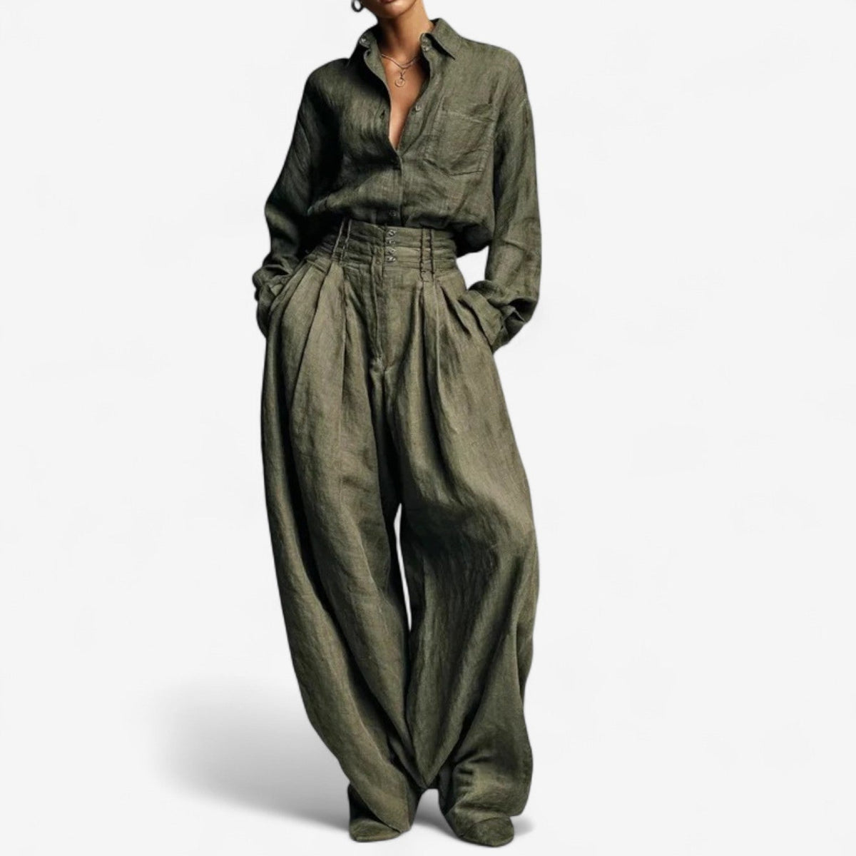Colette™ Loose-fitting combination