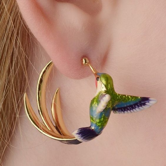 Eléora™ Hummingbird Loops